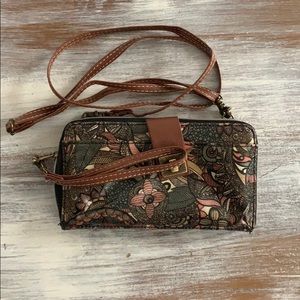 Sakroots crossbody wallet